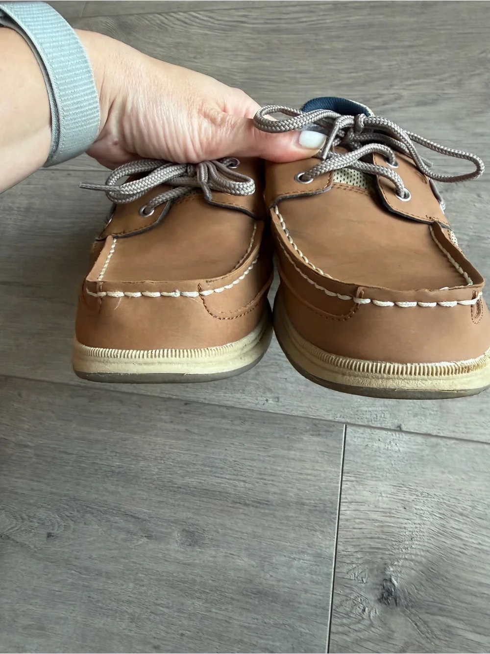 Sperry Boys Lanyard Boat Shoe - Flat Heel - Size 5.5M - light brown/tan